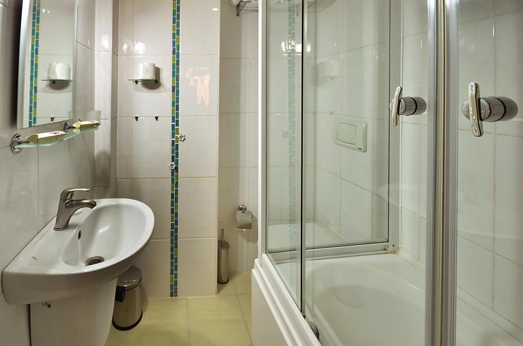 Эскишехир: Buyuk Otel Eskisehir