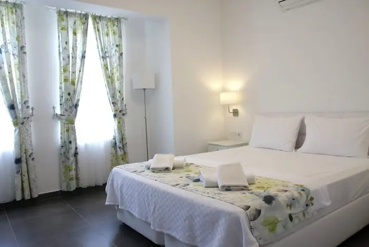Бозджаада: Okyanus Otel Bozcaada