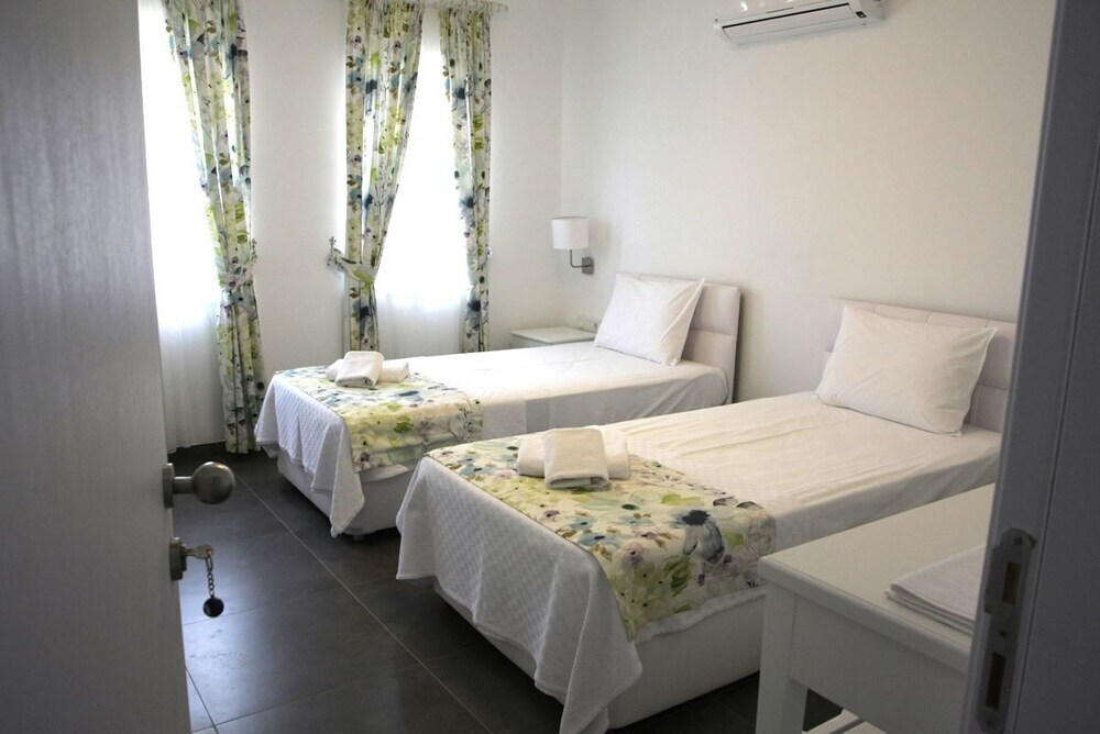 Бозджаада: Okyanus Otel Bozcaada
