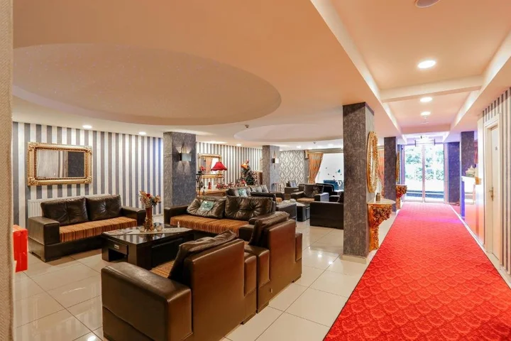 Бююкчекмедже: Turkuaz Port Hotel