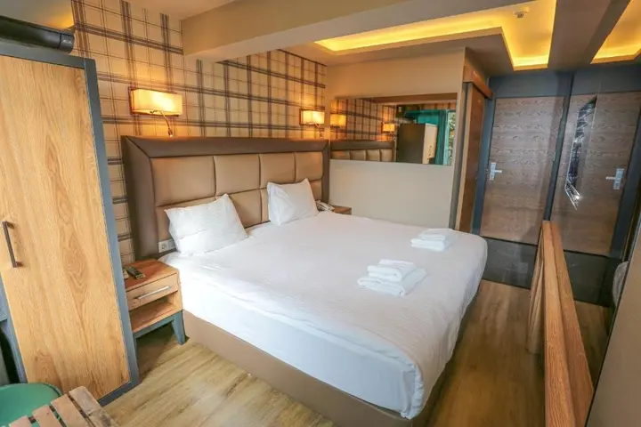 Бююкчекмедже: Turkuaz Port Hotel