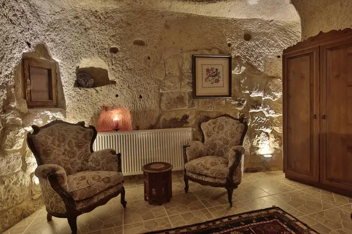 Ургуп: Turkish Cave House
