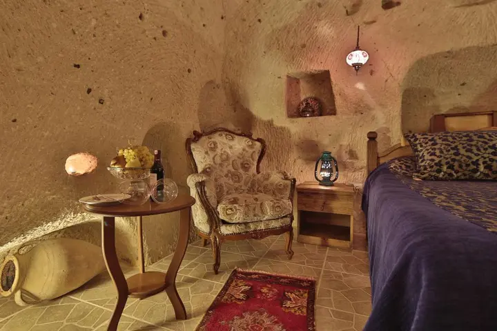 Ургуп: Turkish Cave House