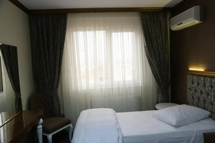 Анкара: Grand Sera Hotel