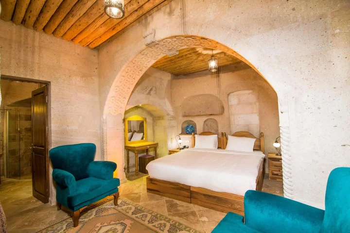 Учисар: Caldera Hotel
