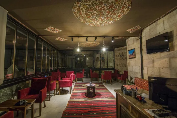 Учисар: Caldera Hotel