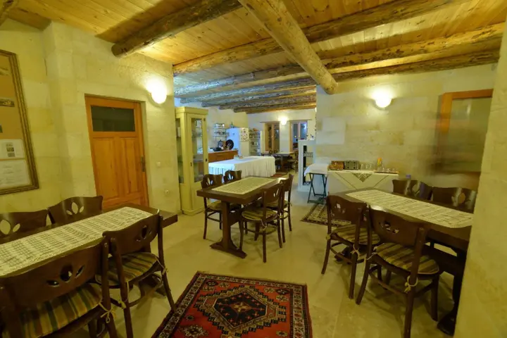 Ургуп: Canyon Cave Hotel