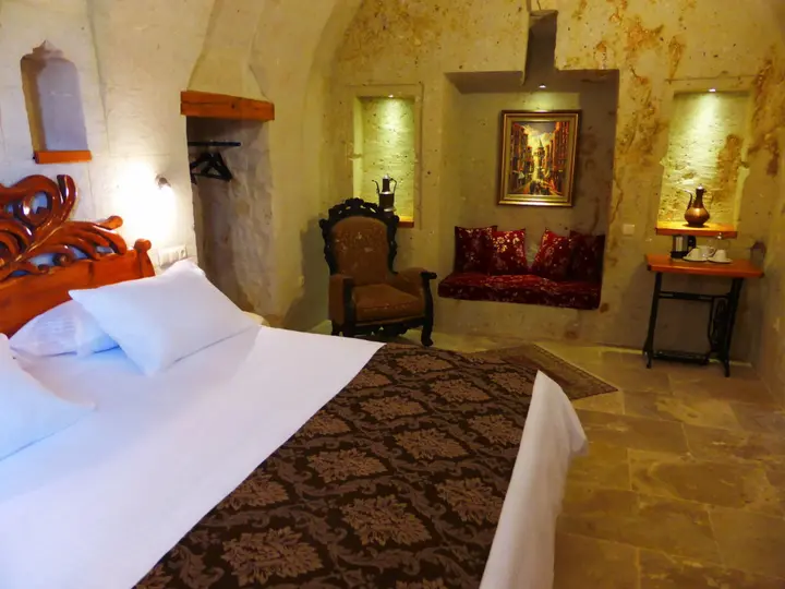 Ургуп: Canyon Cave Hotel