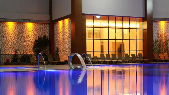 Газлигёль: Grand Ozgul Thermal Holiday Village