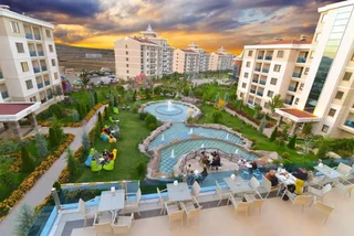 Газлигёль: Grand Ozgul Thermal Holiday Village
