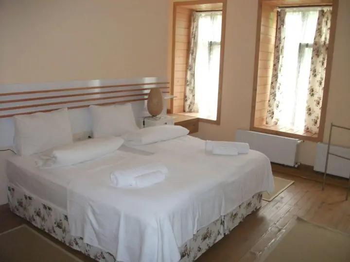 Чамлыхемшин: Camlihemsin Tasmektep Hotel