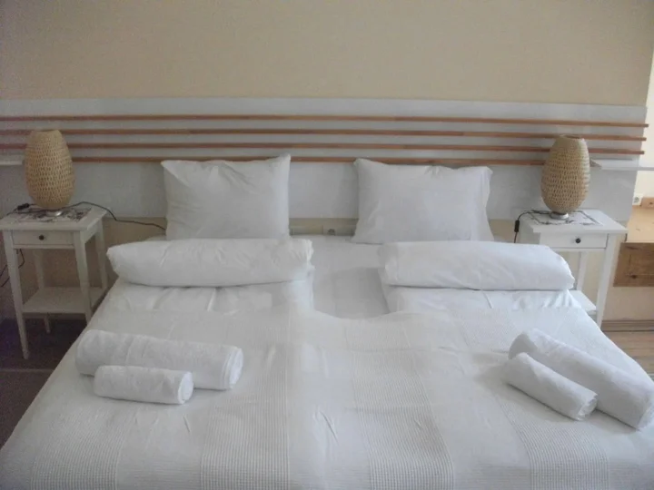 Чамлыхемшин: Camlihemsin Tasmektep Hotel