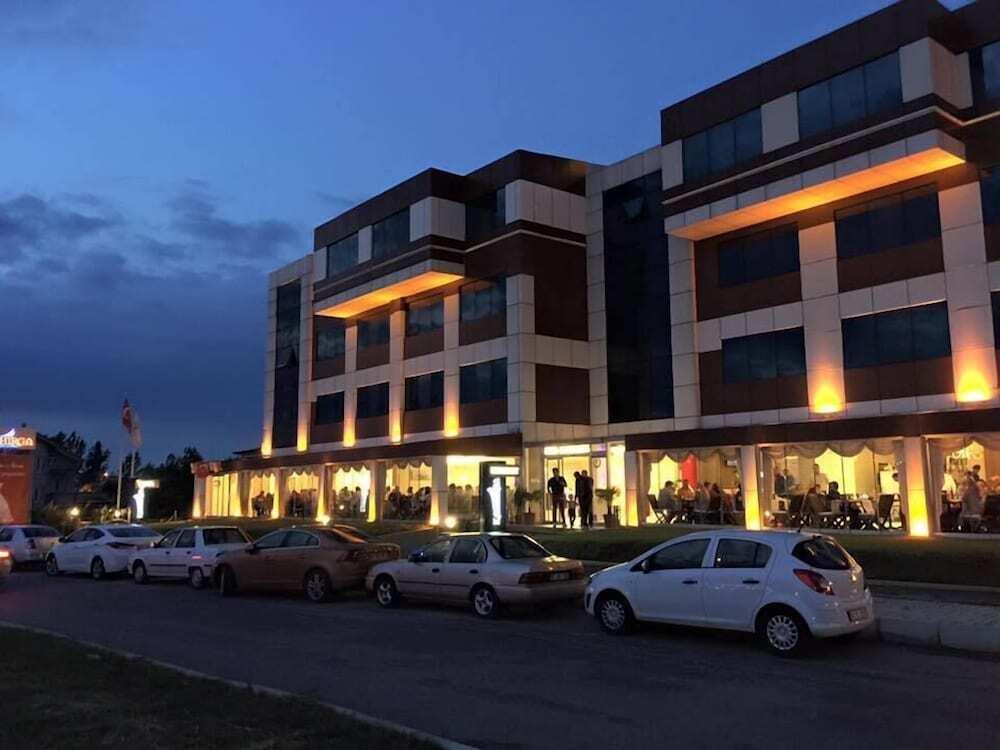 Самсун: Kadhirga Hotel