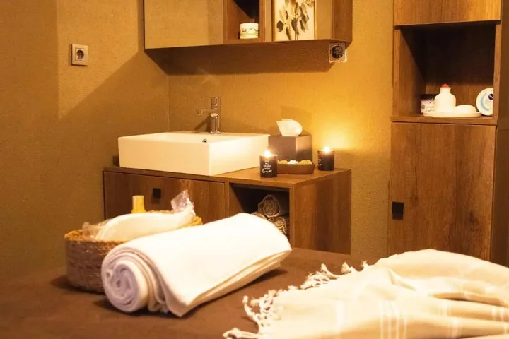 Сайл: 216 North Hotel & Wellness-Spa