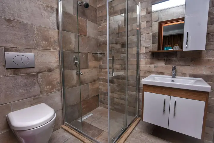 Айвалык: Uzunhan Hotel