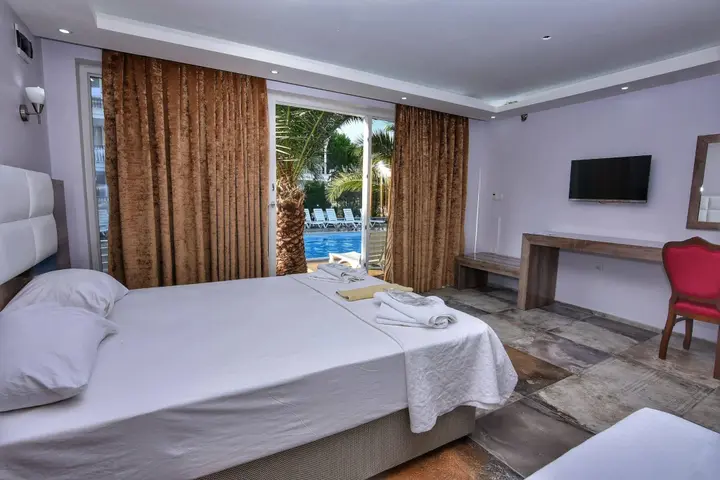 Айвалык: Uzunhan Hotel