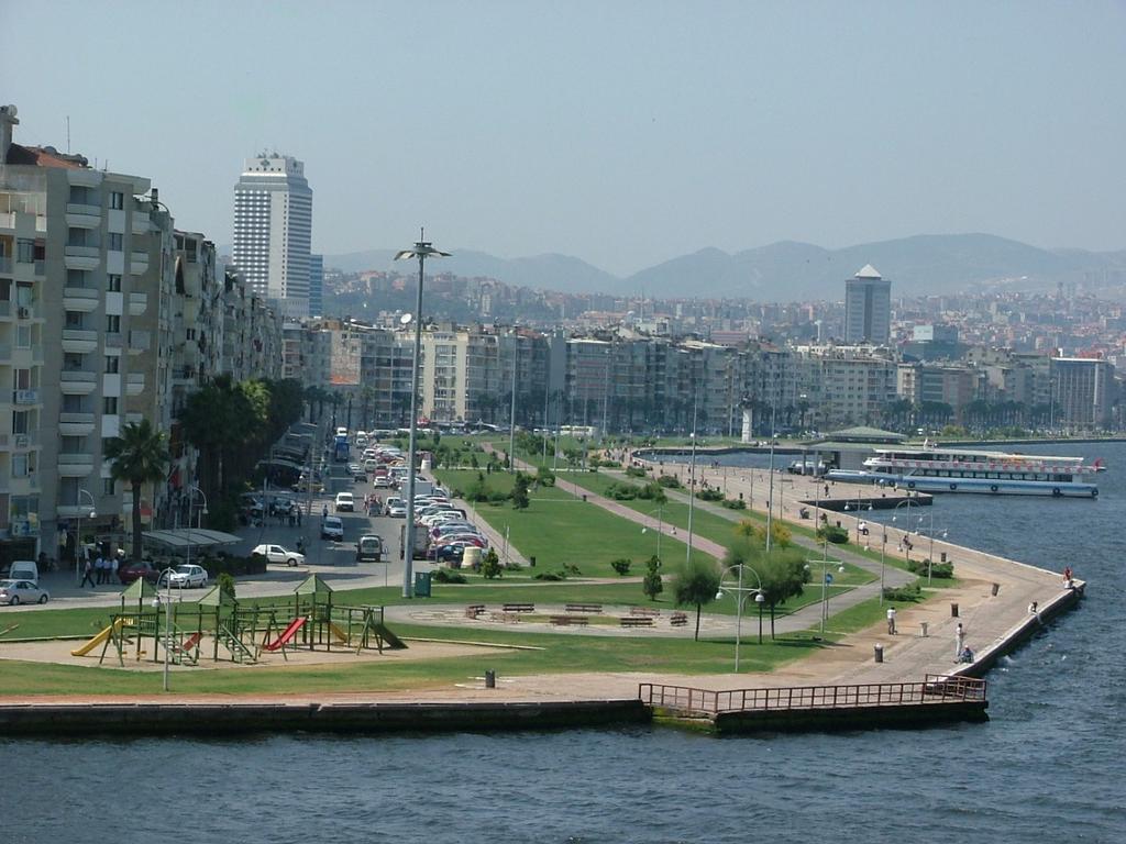 Измир: Hotel Cagla Pinar