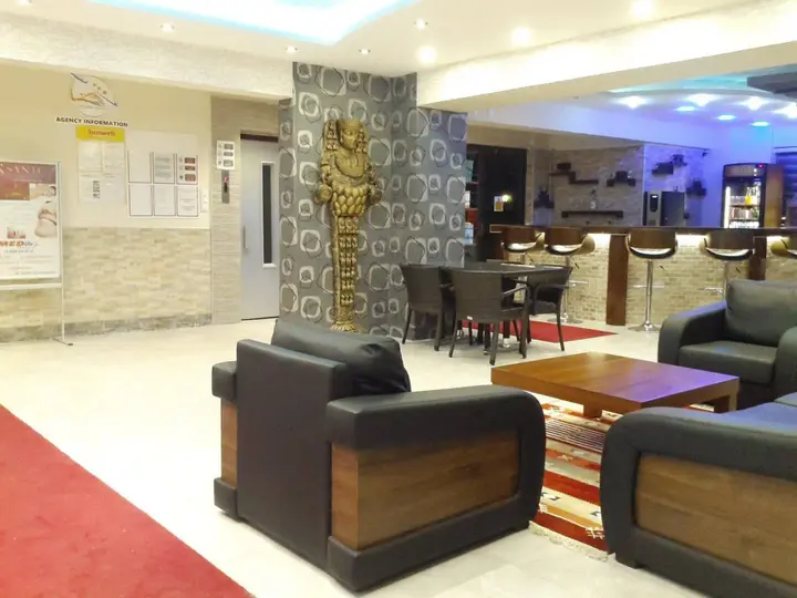 Кушадасы: Saturn Hotel