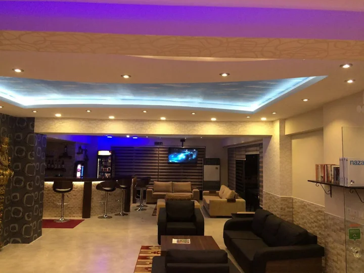 Кушадасы: Saturn Hotel