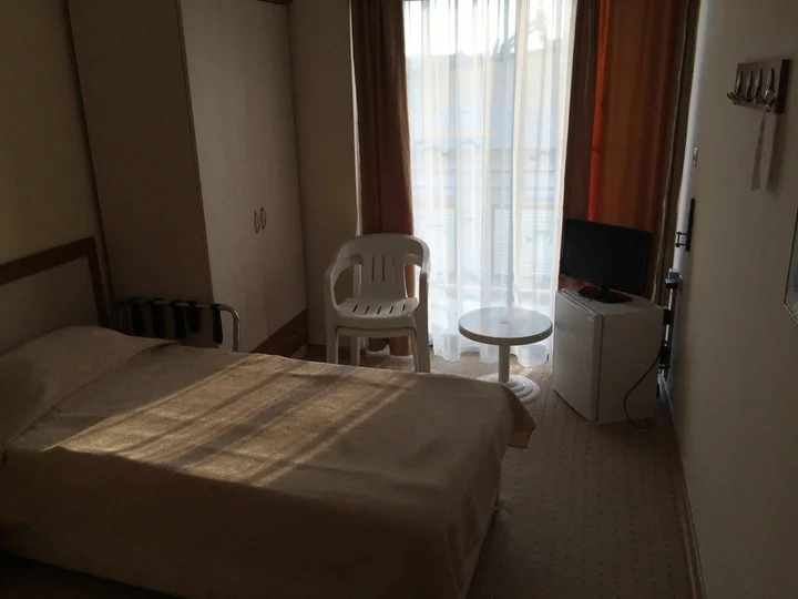 Кушадасы: Saturn Hotel