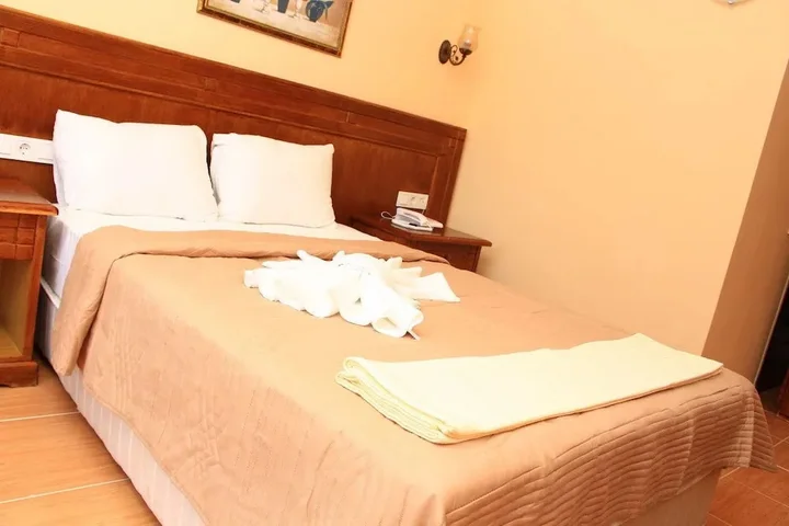 Турунч: Scala Hotel