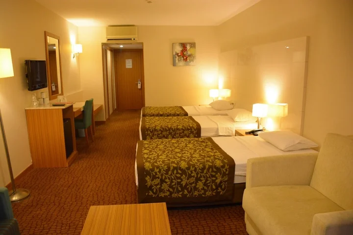 Кушадасы: Goldenday Wings Hotel