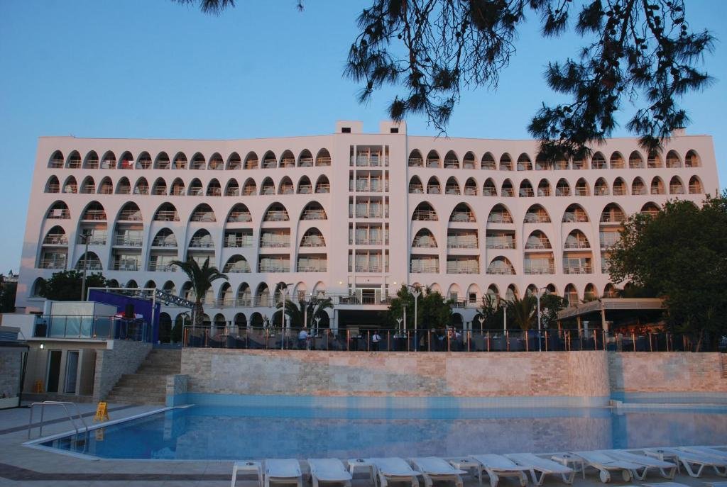 Кушадасы: Goldenday Wings Hotel