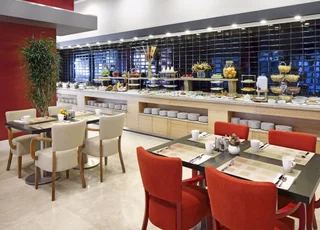 Эскишехир: Отель Ramada Plaza by Wyndham Eskisehir