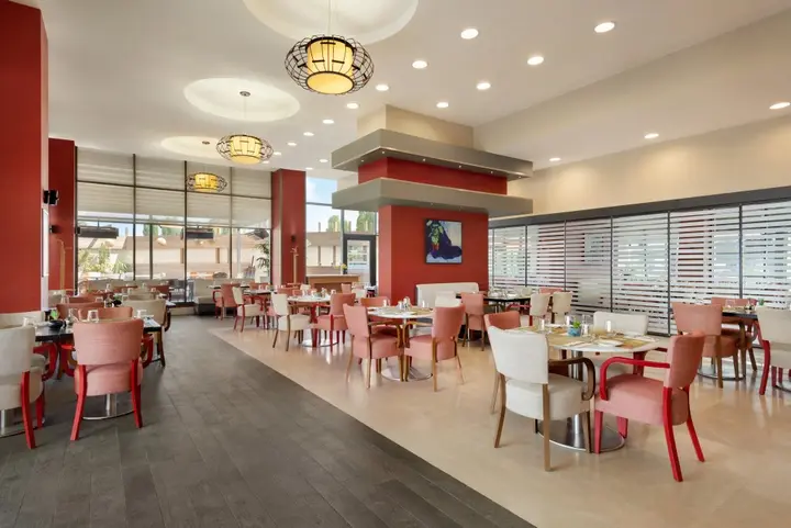 Эскишехир: Отель Ramada Plaza by Wyndham Eskisehir