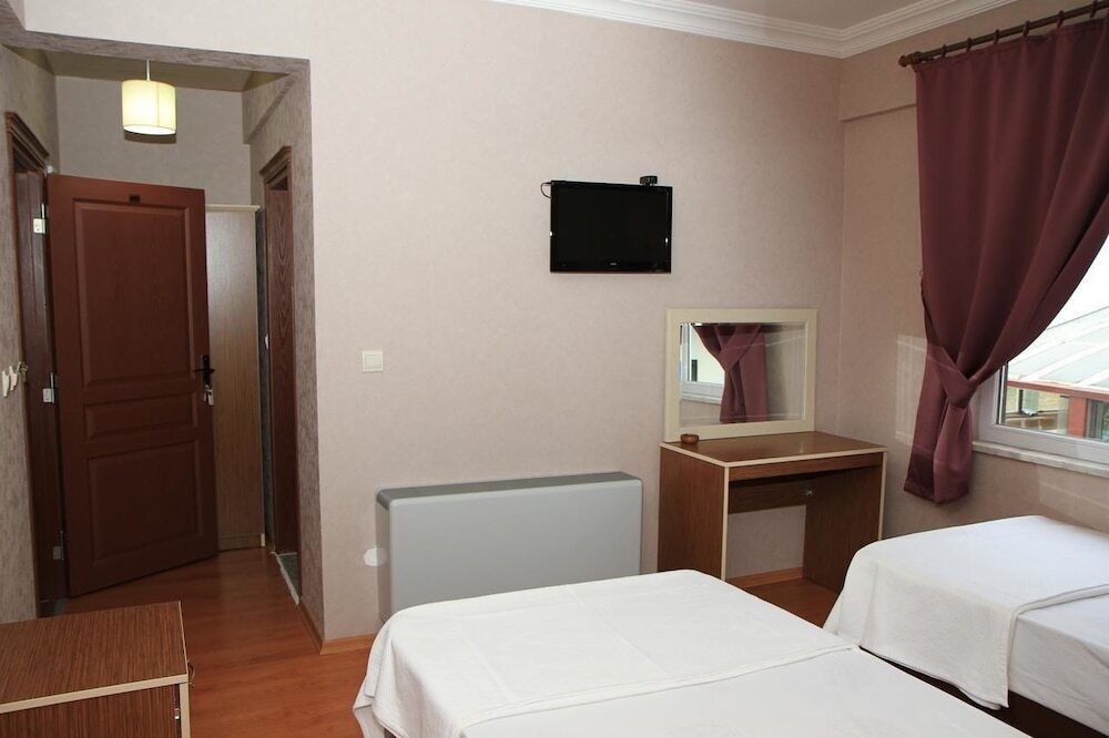 Арсин: Cansizoglu Hotel