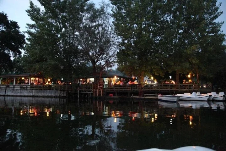 Сайл: Küçük Ev Motel