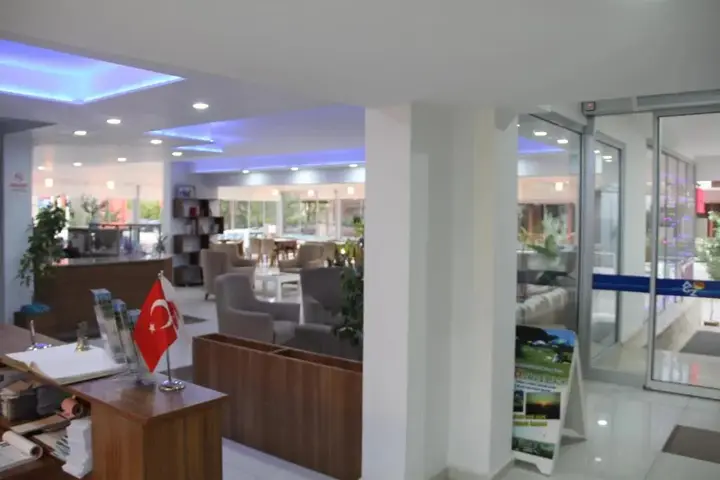 Дикили: AGZ Hotel