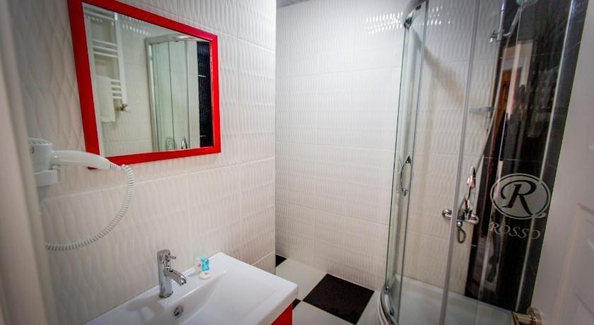 Измит: Rosso Hotel