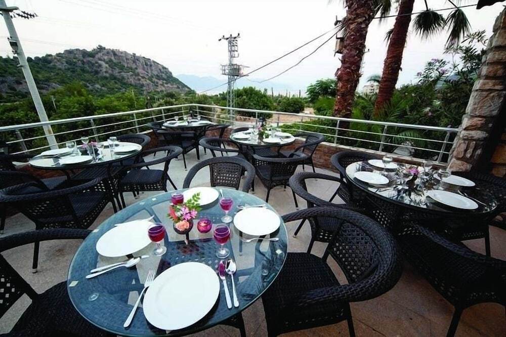 Турунч: Zeus Turunç Hotel