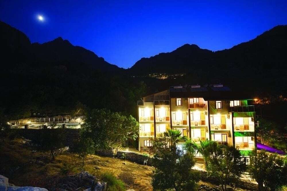 Турунч: Zeus Turunç Hotel