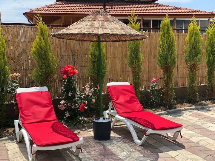 Гейикли: Deniz Otel