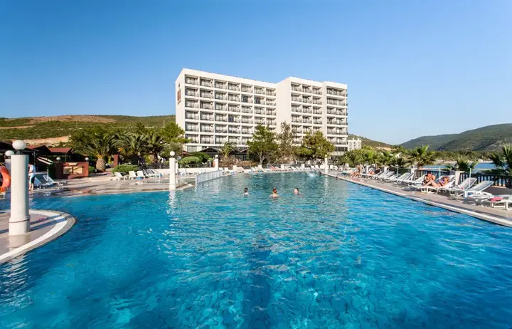 Отель Tusan Beach Resort — фото 1