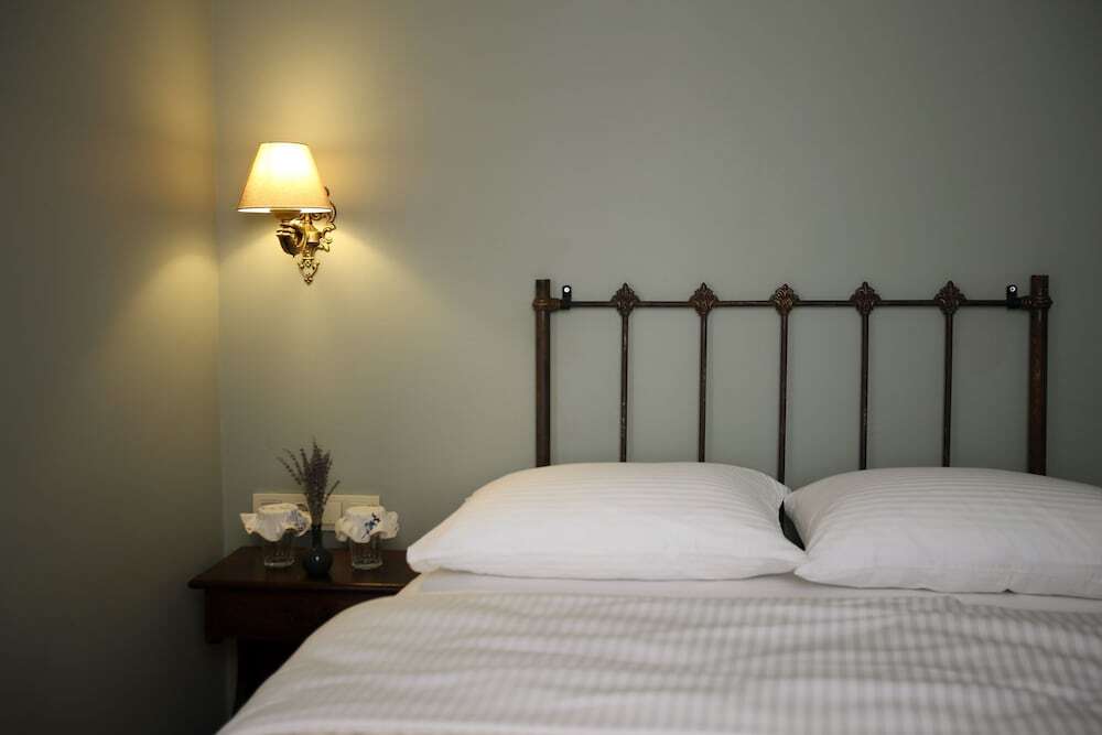 Айвалык: Podemos Otel