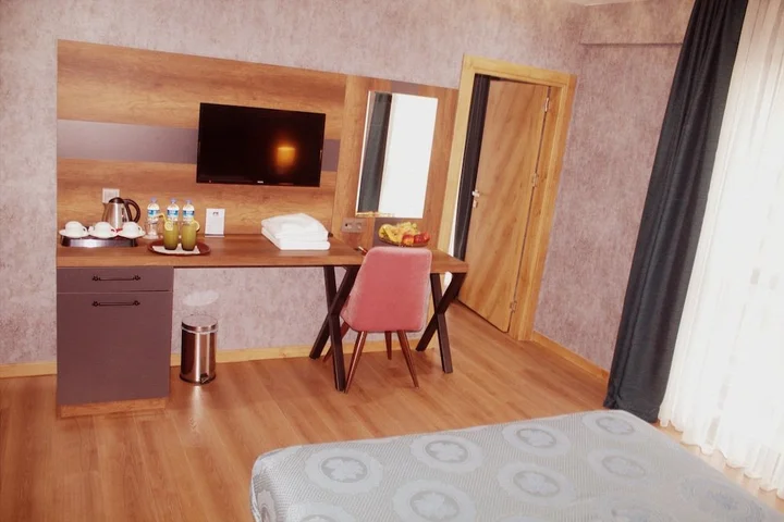 Арсин: Dedehan Otel