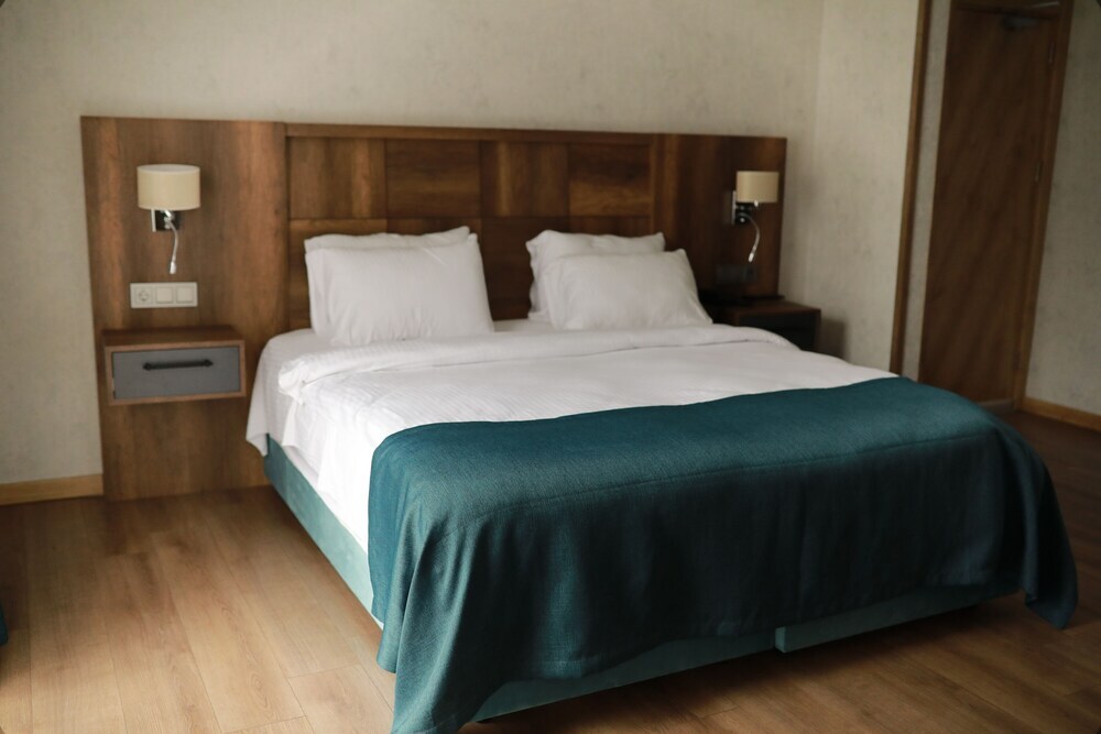 Арсин: Dedehan Otel