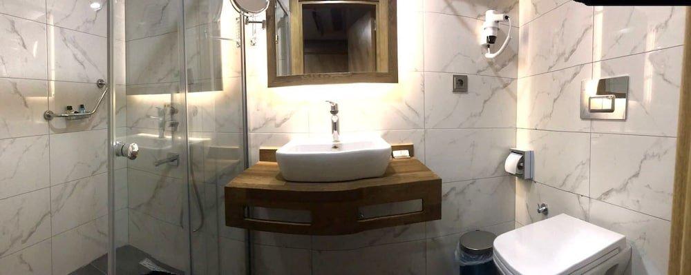Арсин: Dedehan Otel