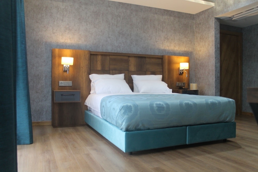 Арсин: Dedehan Otel