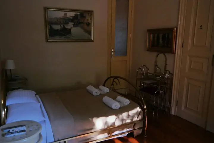 Бююкада: Büyükada Anastasia Meziki History Mansion