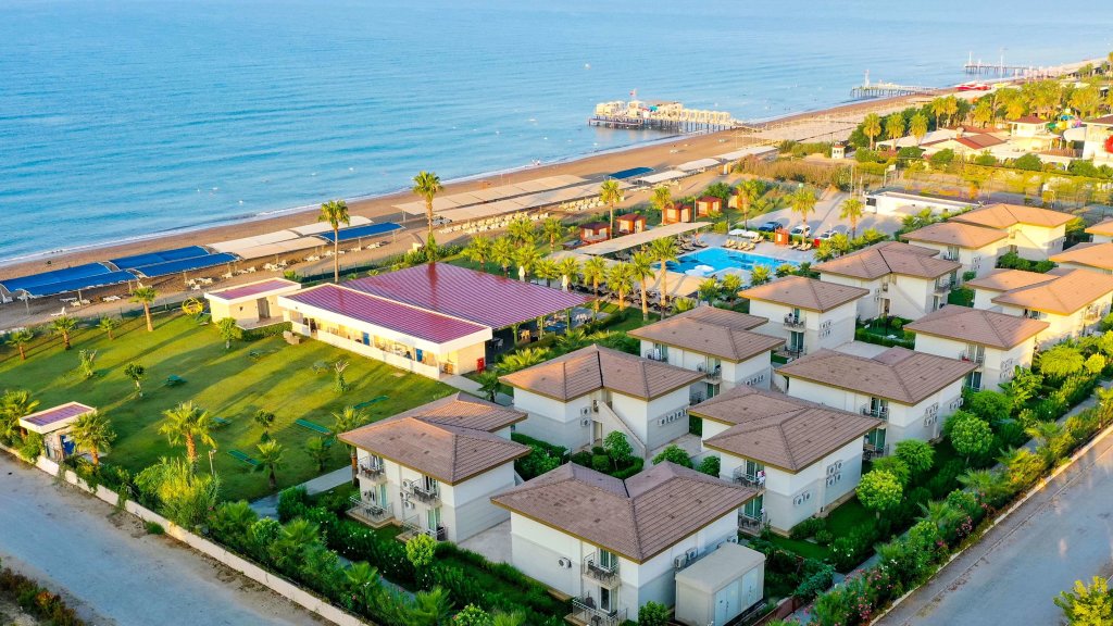 Богазкент: Crystal Boutique Beach Resort - Adults Only