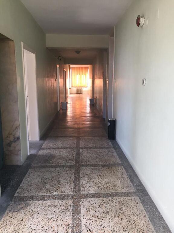 Бусак: Hotel Inan