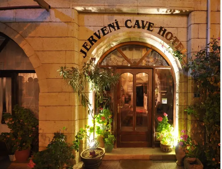 Мустафапаша: Jerveni Cave Hotel