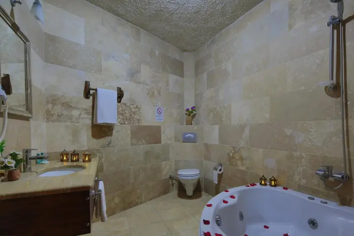 Мустафапаша: Jerveni Cave Hotel