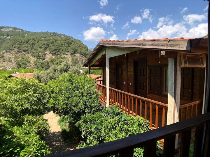 Чиралы: Turkuaz Bungalows
