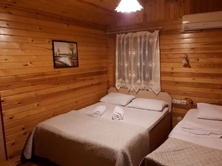 Чиралы: Turkuaz Bungalows