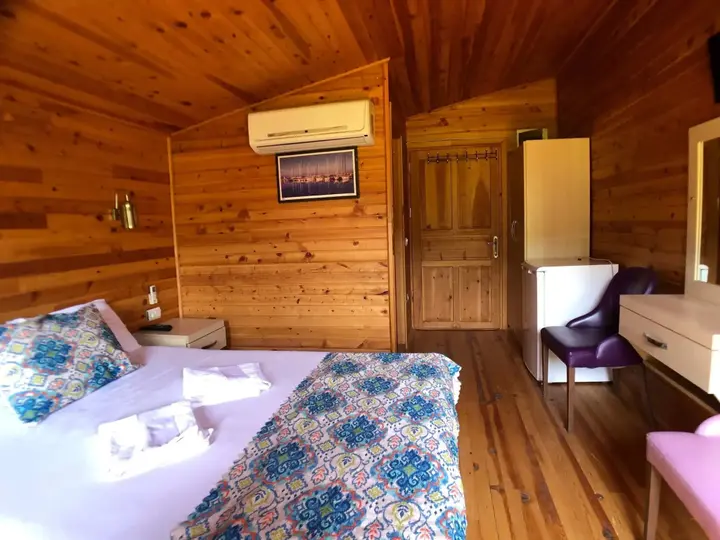 Чиралы: Turkuaz Bungalows
